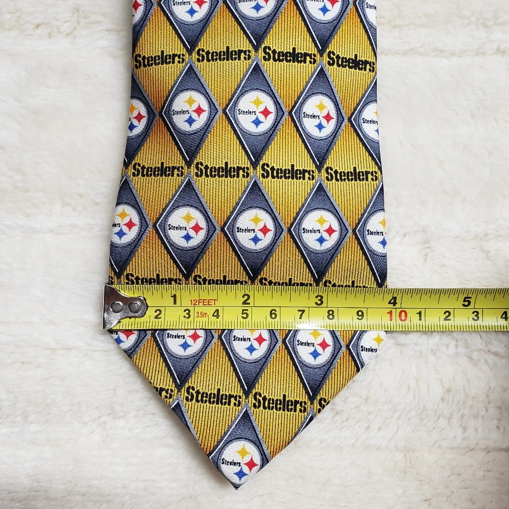 NFL Pittsburgh Steelers 100% Silk Necktie